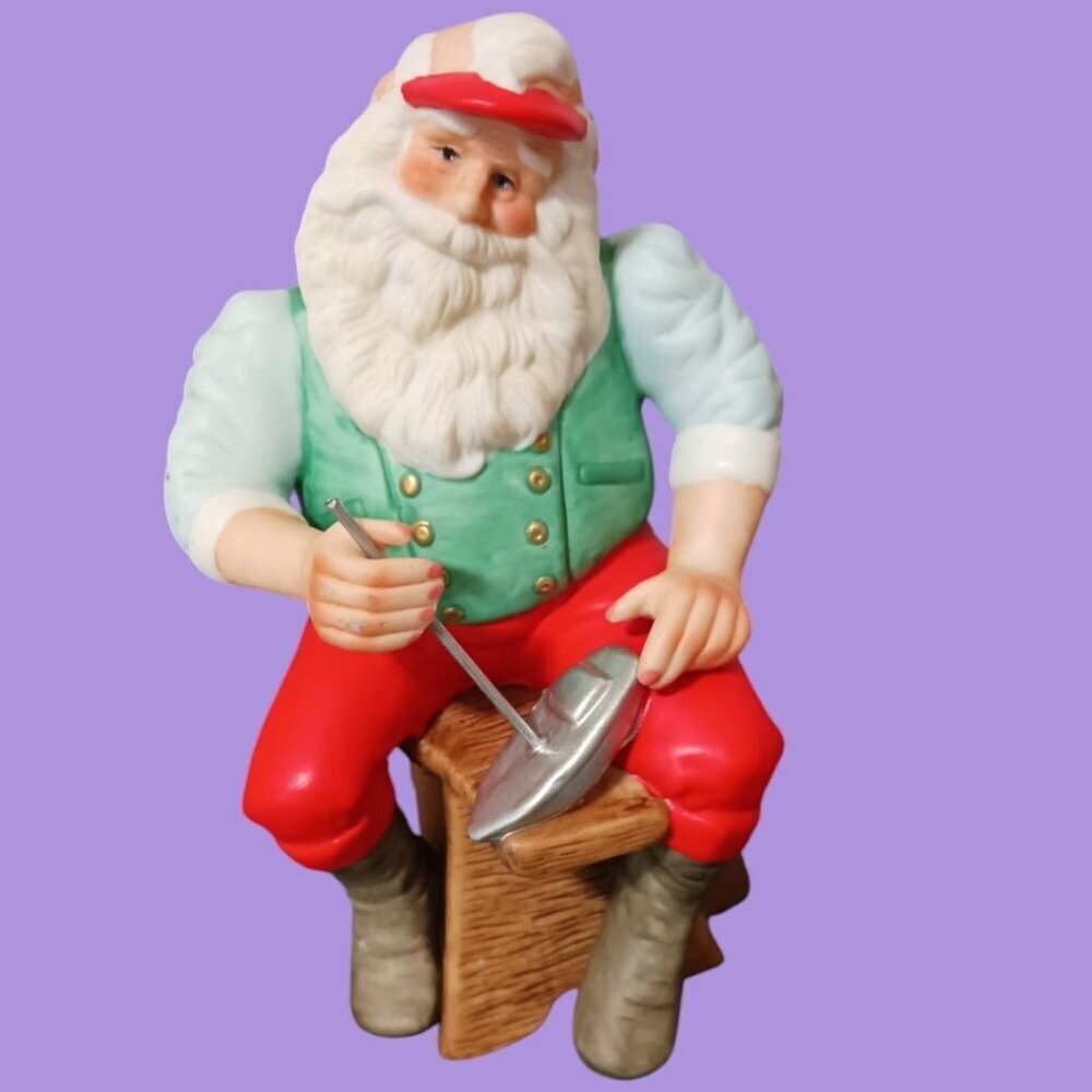 1989 Hallmark Santa Figurine Limited Edition Porcelain Christmas Decor